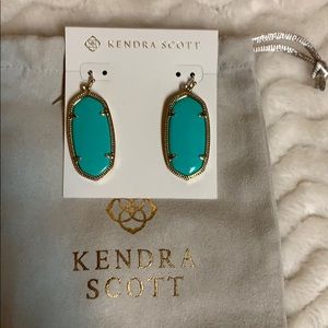 Kendra Scott Elle earrings